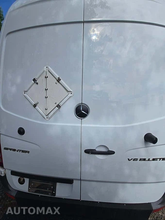 2015 Mercedes-Benz Sprinter 3500 Cargo Van DRW High Roof 144.3" WB – miniatura 13