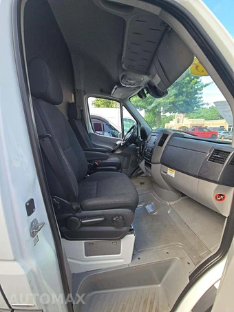 2015 Mercedes-Benz Sprinter 3500 Cargo Van DRW High Roof 144.3" WB – miniatura 17
