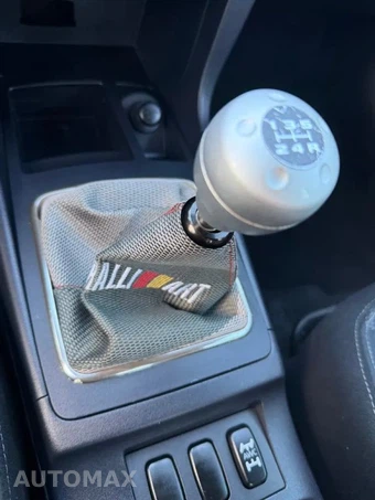 2015 Mitsubishi Lancer Evolution GSR - miniatura 17