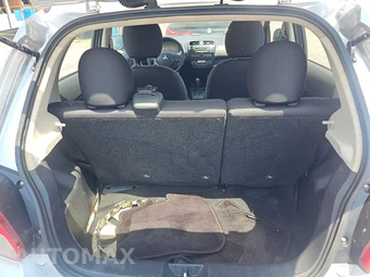 2015 Mitsubishi Mirage RF - miniatura 16