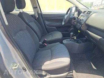 2015 Mitsubishi Mirage RF - miniatura 8