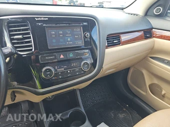 2015 Mitsubishi Outlander SE - miniatura 11