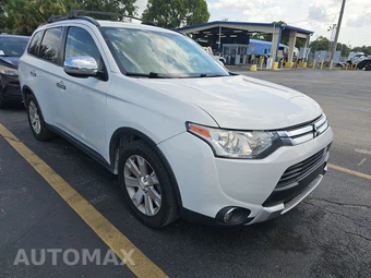 2015 Mitsubishi Outlander SE - miniatura 3