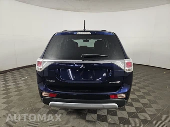 2015 Mitsubishi Outlander SE – miniatura 5