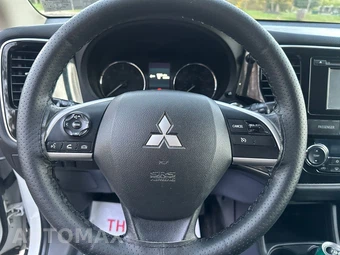 2015 Mitsubishi Outlander SE – miniatura 19