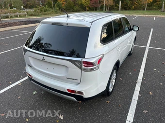 2015 Mitsubishi Outlander SE – miniatura 32