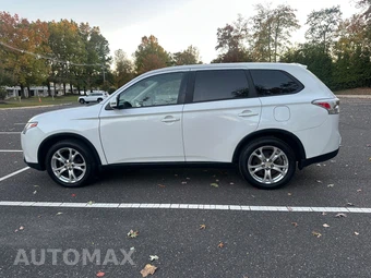 2015 Mitsubishi Outlander SE – miniatura 4