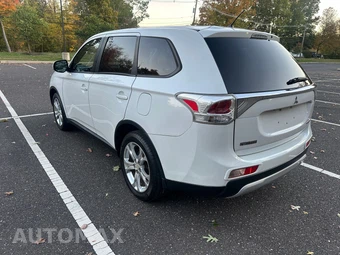 2015 Mitsubishi Outlander SE – miniatura 8
