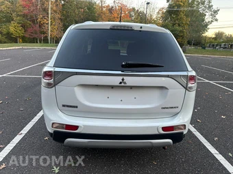 2015 Mitsubishi Outlander SE – miniatura 9