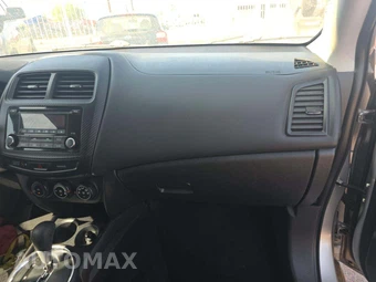 2015 Mitsubishi Outlander Sport ES – miniatura 19