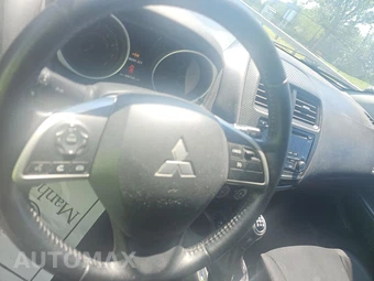 2015 Mitsubishi Outlander Sport ES – miniatura 10