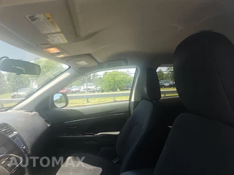 2015 Mitsubishi Outlander Sport ES – miniatura 17