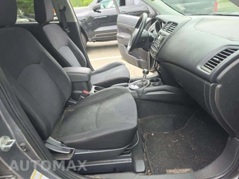 2015 Mitsubishi Outlander Sport ES - miniatura 15