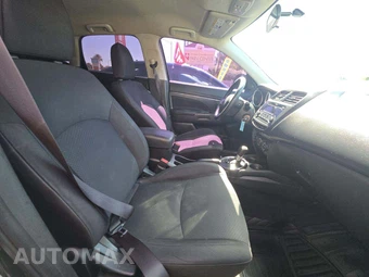 2015 Mitsubishi Outlander Sport ES - miniatura 15
