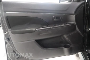 2015 Mitsubishi Outlander Sport ES - miniatura 15