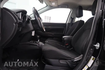 2015 Mitsubishi Outlander Sport ES - miniatura 16
