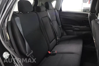 2015 Mitsubishi Outlander Sport ES - miniatura 21