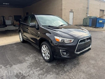 2015 Mitsubishi Outlander Sport ES - miniatura 2
