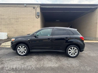 2015 Mitsubishi Outlander Sport ES - miniatura 4