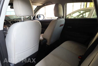 2015 Mitsubishi Outlander Sport GT - miniatura 12