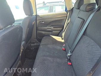 2015 Mitsubishi Outlander Sport SE – miniatura 13