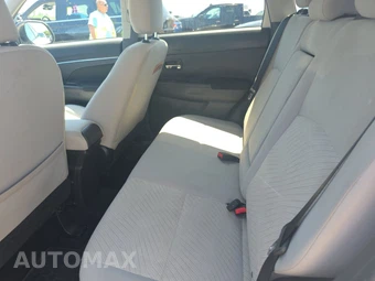 2015 Mitsubishi Outlander Sport SE – miniatura 13