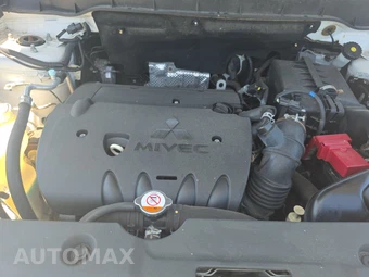 2015 Mitsubishi Outlander Sport SE – miniatura 15