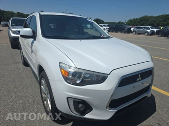 2015 Mitsubishi Outlander Sport SE – miniatura 3