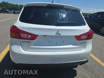 2015 Mitsubishi Outlander Sport SE – miniatura 5