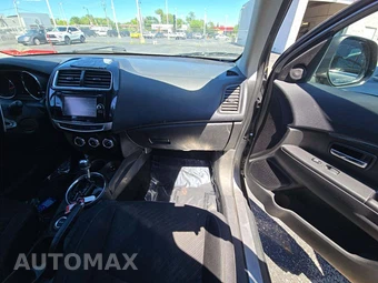 2015 Mitsubishi Outlander Sport SE – miniatura 19