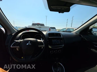 2015 Mitsubishi RVR GT – miniatura 11