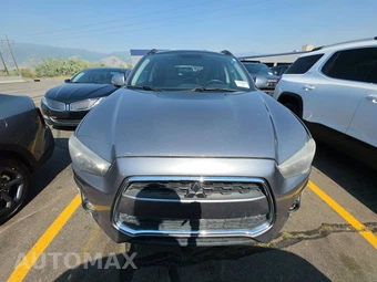 2015 Mitsubishi RVR GT – miniatura 2