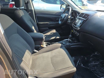 2015 Mitsubishi RVR GT – miniatura 8