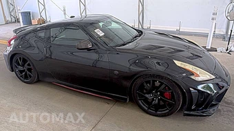 2015 Nissan 370Z NISMO Tech Coupe – miniatura 3