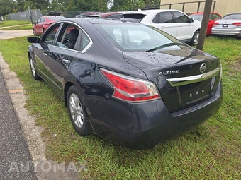 2015 Nissan Altima 2.5 S - miniatura 2