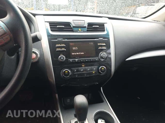 2015 Nissan Altima 2.5 S – miniatura 10