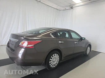 2015 Nissan Altima 2.5 S - miniatura 4