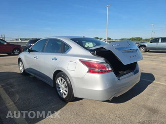 2015 Nissan Altima 2.5 S – miniatura 6