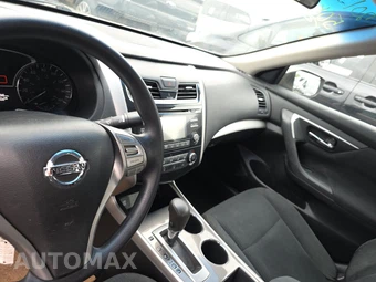 2015 Nissan Altima 2.5 S – miniatura 11