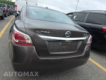 2015 Nissan Altima 2.5 S – miniatura 5