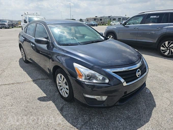 2015 Nissan Altima 2.5 S - miniatura 3