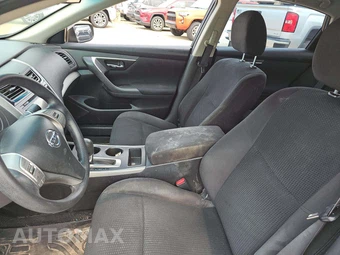 2015 Nissan Altima 2.5 S – miniatura 3