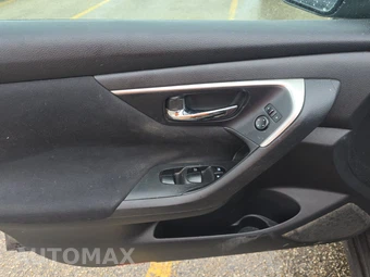 2015 Nissan Altima 2.5 S – miniatura 9