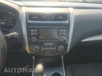 2015 Nissan Altima 2.5 S - miniatura 11