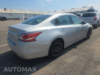 2015 Nissan Altima 2.5 S - miniatura 4