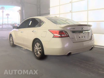 2015 Nissan Altima 2.5 S – miniatura 6