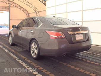 2015 Nissan Altima 2.5 SL – miniatura 6