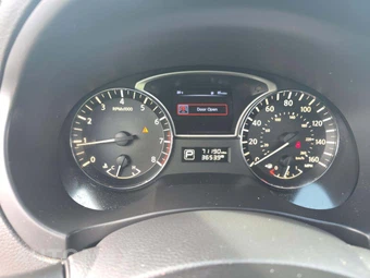 2015 Nissan Altima 2.5 SV – miniatura 9