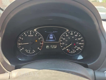 2015 Nissan Altima 2.5 SV – miniatura 9