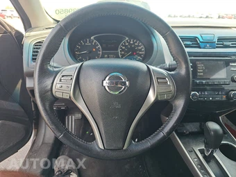 2015 Nissan Altima 2.5 SV - miniatura 10